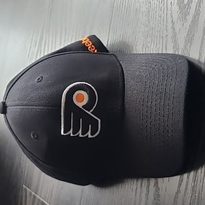 Reebok NHL Philadelphia Flyers hat